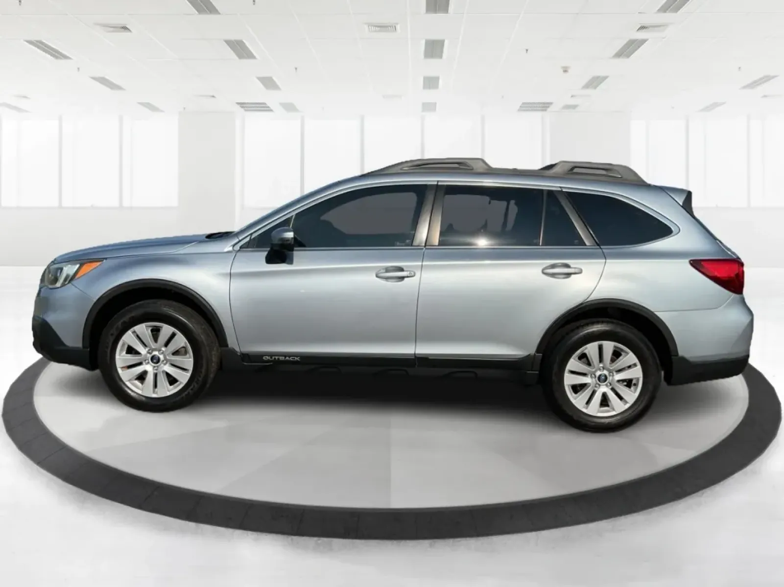 2017 Subaru Outback 2.5i Premium (4S4BSAFC9H3) with an 2.5L H-4 DOHC engine, located at 1099 N County Rd 25A , Troy, OH, 45373, (937) 908-9800, 40.057079, -84.212883 - Are you ready to elevate your adventures in style? The 2017 Subaru Outback 2.5i Premium is the perfect companion for those who crave the great outdoors while ensuring the comfort and safety of their loved ones. Whether you're navigating the winding roads of Fairborn, OH, or heading out for a weekend - Photo#5