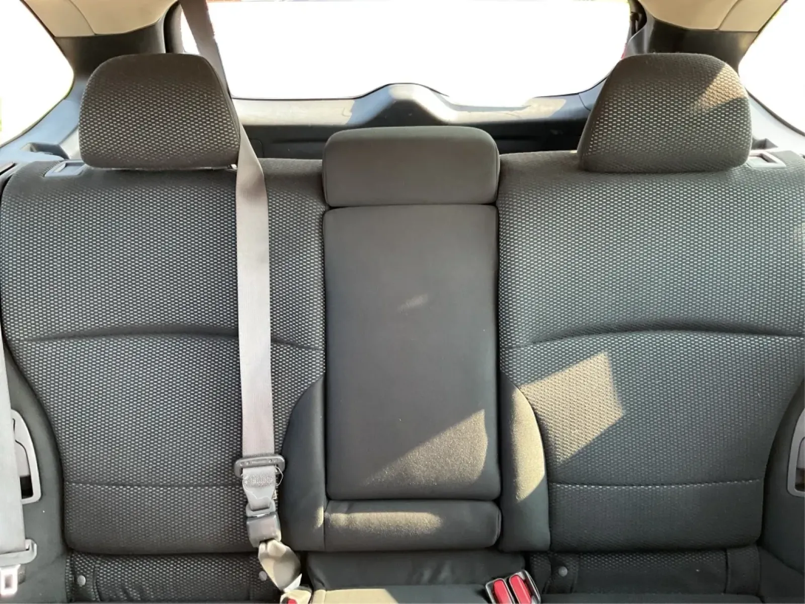 2017 Subaru Outback 2.5i Premium (4S4BSAFC9H3) with an 2.5L H-4 DOHC engine, located at 1099 N County Rd 25A , Troy, OH, 45373, (937) 908-9800, 40.057079, -84.212883 - Are you ready to elevate your adventures in style? The 2017 Subaru Outback 2.5i Premium is the perfect companion for those who crave the great outdoors while ensuring the comfort and safety of their loved ones. Whether you're navigating the winding roads of Fairborn, OH, or heading out for a weekend - Photo#14