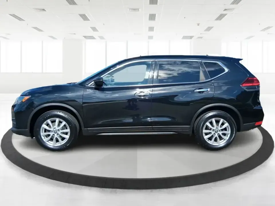 2017 Nissan Rogue SV (KNMAT2MV0HP) with an 2.5L I-4 DOHC engine, CVT transmission, located at 8750 N County Rd 25A, Piqua, OH, 45356, (937) 908-9800, 40.164391, -84.232513 - Picture your next road trip up I75 with the family, a weekend run to Indian Lake, or a confidence-inspiring commute through Miami County in a versatile SUV that's built to handle Ohio's changing seasons. This **2017 Nissan Rogue SV** in **Magnetic Black** brings the everyday practicality busy househ - Photo#5