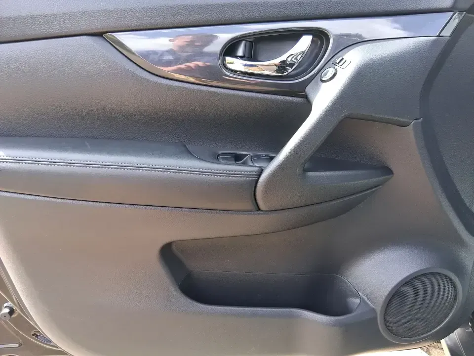2017 Nissan Rogue SV (KNMAT2MV0HP) with an 2.5L I-4 DOHC engine, CVT transmission, located at 8750 N County Rd 25A, Piqua, OH, 45356, (937) 908-9800, 40.164391, -84.232513 - Picture your next road trip up I75 with the family, a weekend run to Indian Lake, or a confidence-inspiring commute through Miami County in a versatile SUV that's built to handle Ohio's changing seasons. This **2017 Nissan Rogue SV** in **Magnetic Black** brings the everyday practicality busy househ - Photo#18