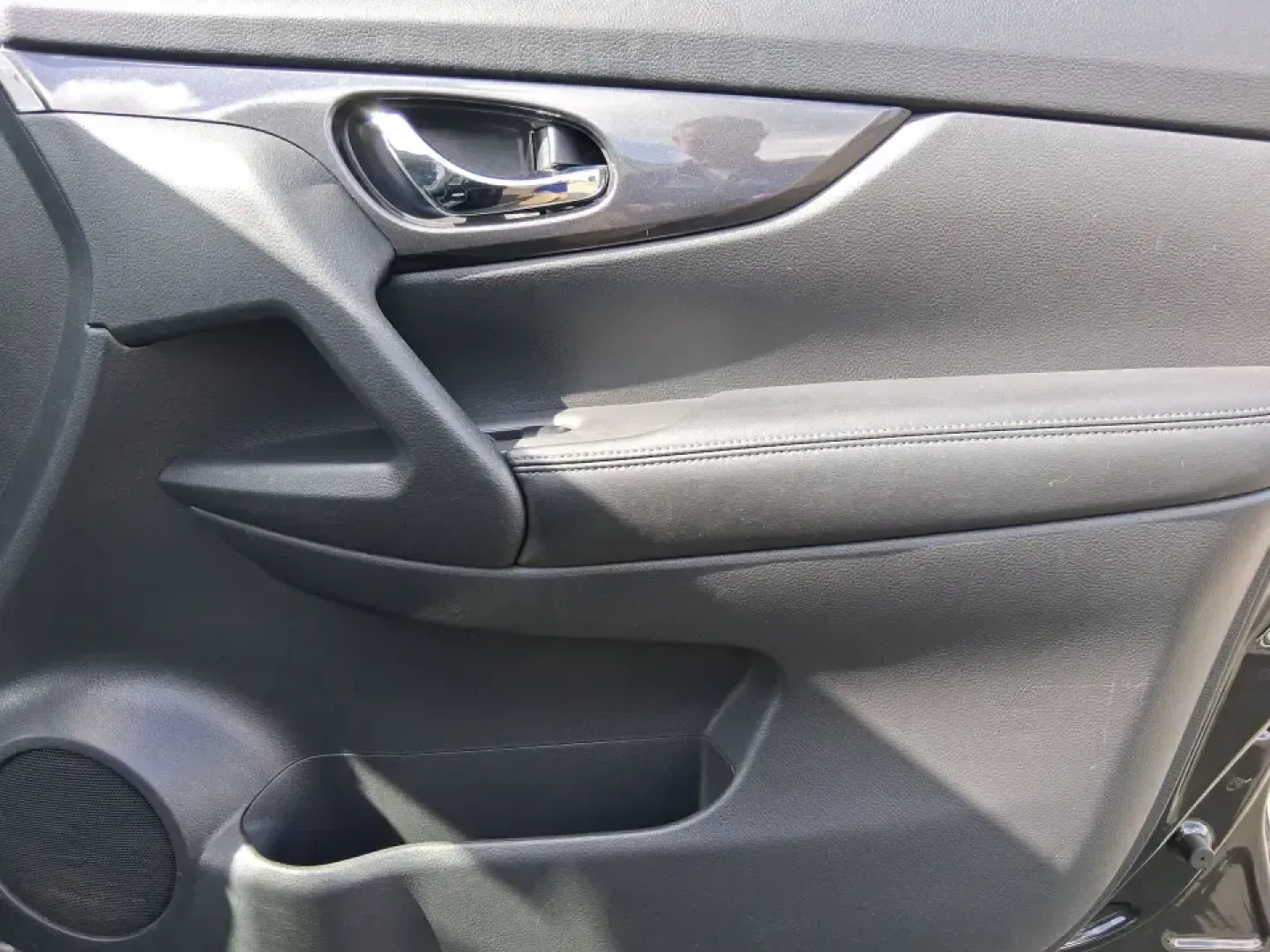 2017 Nissan Rogue SV (KNMAT2MV0HP) with an 2.5L I-4 DOHC engine, CVT transmission, located at 8750 N County Rd 25A, Piqua, OH, 45356, (937) 908-9800, 40.164391, -84.232513 - Picture your next road trip up I75 with the family, a weekend run to Indian Lake, or a confidence-inspiring commute through Miami County in a versatile SUV that's built to handle Ohio's changing seasons. This **2017 Nissan Rogue SV** in **Magnetic Black** brings the everyday practicality busy househ- Photo#19