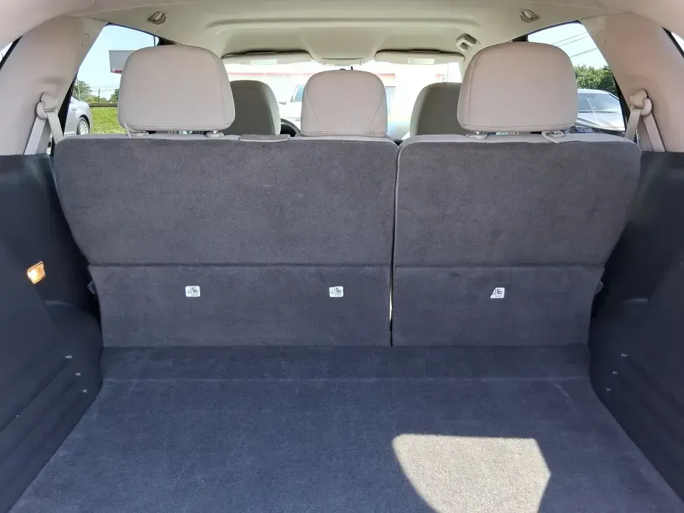 2013 Ford Edge SEL (2FMDK3JC2DB) with an 3.5L V6 DOHC 24V engine, 6-Speed Automatic transmission, located at 8750 N County Rd 25A, Piqua, OH, 45356, (937) 908-9800, 40.164391, -84.232513 - Picture your next road trip up I75 or a busy week of school dropoffs and commuting done in a roomy SUV that feels comfortable, confident, and ready for everyday Ohio life. This 2013 Ford Edge SEL is a smart fit for drivers who want midsize versatility without the bulky footprint-great for growing fa - Photo#12