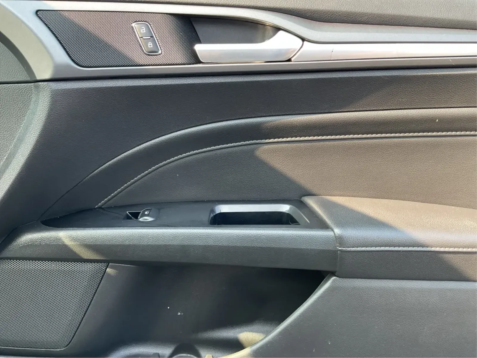 2016 Ford Fusion Titanium (3FA6P0K92GR) with an EcoBoost 2L I-4 gasoline direct injection engine, located at 1099 N County Rd 25A , Troy, OH, 45373, (937) 908-9800, 40.057079, -84.212883 - **Elevate Your Driving Experience with the 2016 Ford Fusion Titanium Where Style Meets Functionality!**<br /> <br /> Are you searching for the perfect blend of style, comfort, and advanced technology for your daily commute or weekend getaways? Look no further than the stunning 2016 Ford Fusion Tita - Photo#20