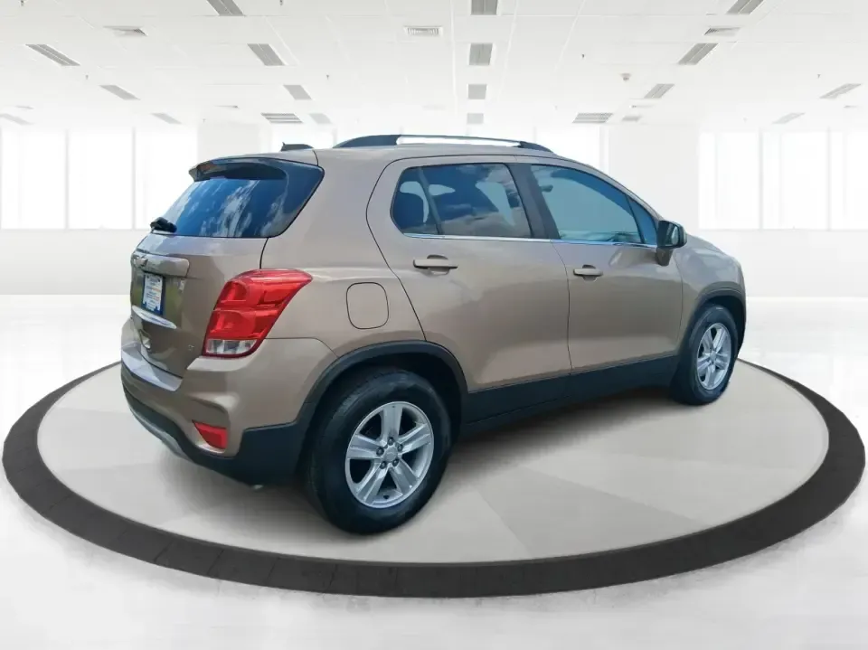 2018 Chevrolet Trax LT (3GNCJLSB1JL) with an ECOTEC 1.4L I-4 DOHC engine, 6A transmission, located at 4508 South Dixie Dr, Moraine, OH, 45439, (937) 908-9800, 39.689976, -84.218452 - Need a small SUV that fits city parking, handles daily commutes, and still has room for weekend getaways to Carillon Historical Park or a quick run down I75? This 2018 Chevrolet Trax LT is built for real-life Moraine and Dayton-area driving-easy to maneuver, comfortable for long stretches on South D - Photo#2