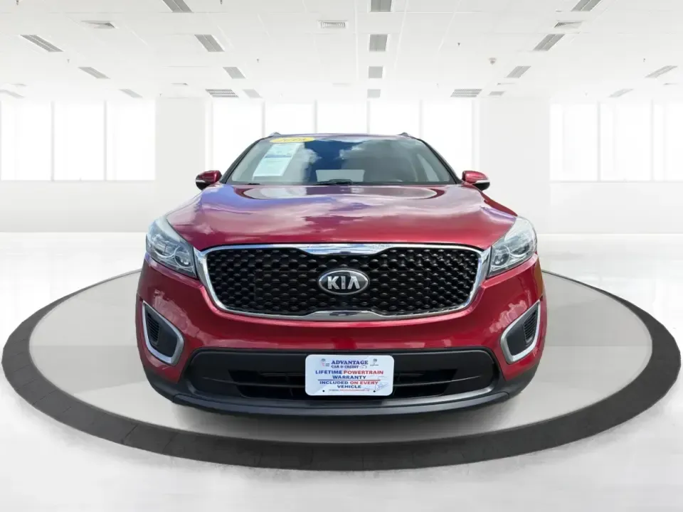 2016 Kia Sorento 2.4L LX (5XYPG4A38GG) with an 2.4L I-4 gasoline direct injection engine, 6-Speed Automatic transmission, located at 880 E. National Road, Vandalia, OH, 45377, (937) 908-9800, 39.891918, -84.183594 - Load up the family, point the hood toward I75, and make weekend plans feel easy again-this 2016 Kia Sorento LX is the kind of midsize SUV that fits real life in Vandalia, from school runs and grocery stops to road trips toward Dayton or a quick getaway out by the Great Miami River. Finished in stand - Photo#7