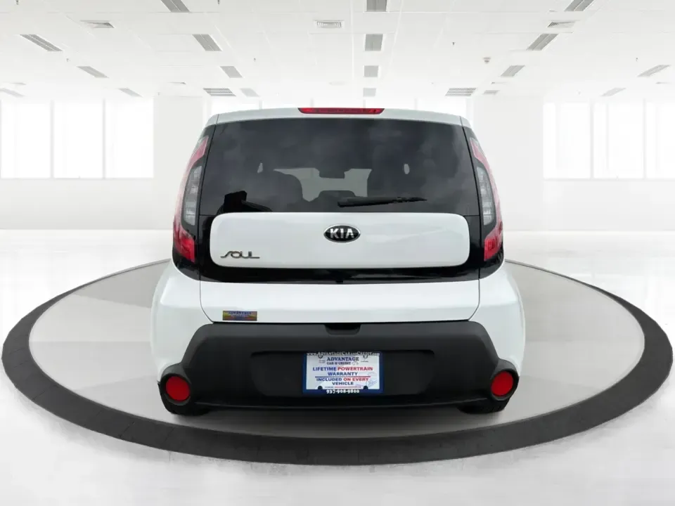 2014 Kia Soul Base (KNDJN2A20E7) with an 1.6L L4 DOHC 16V engine, located at 1184 Kauffman Ave, Fairborn, OH, 45324, (937) 908-9800, 39.807072, -84.030914 - Need a practical, easy-to-park commuter that can also handle grocery runs, campus life, and weekend trips around the Miami Valley? This 2014 Kia Soul Base in bright White delivers the kind of everyday versatility that fits real life in Fairborn-whether you're commuting to Wright-Patterson AFB, headi - Photo#3