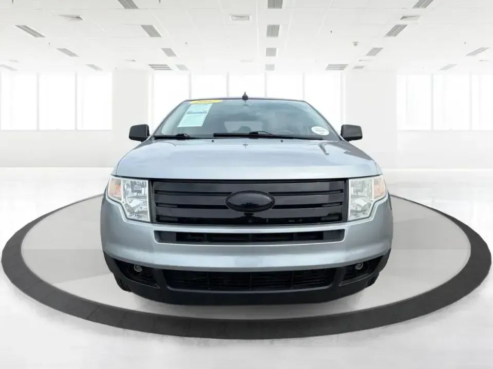 2007 Ford Edge SEL Plus (2FMDK39CX7B) with an Duratec 3.5L V-6 DOHC engine, 6-Speed Automatic Overdrive transmission, located at 880 E. National Road, Vandalia, OH, 45377, (937) 908-9800, 39.891918, -84.183594 - Need a comfortable, confident SUV for daily commuting on I75, school drop-offs, or weekend runs to Englewood MetroPark? This 2007 Ford Edge SEL Plus blends roomy practicality with upscale touches, making it a smart pick for drivers who want an easy-to-live-with crossover that fits real life in Vanda - Photo#7