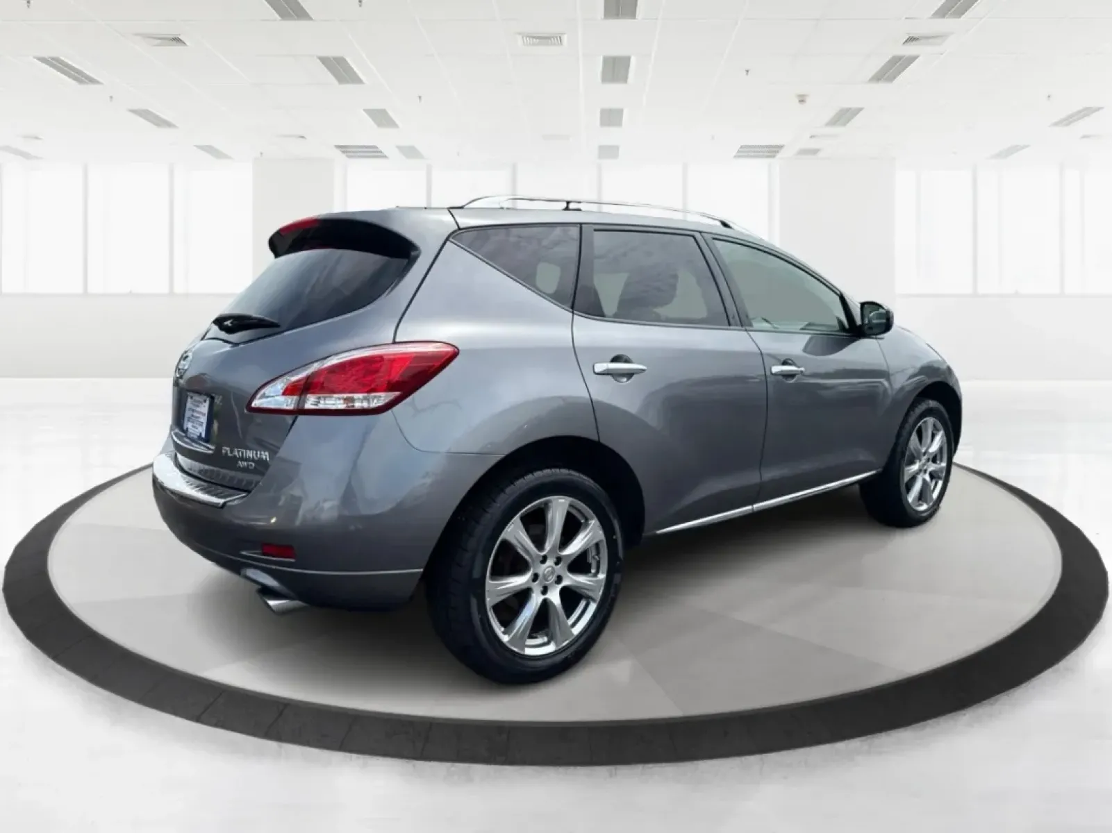 2014 Nissan Murano LE (JN8AZ1MW3EW) with an 3.5L V-6 DOHC engine, located at 1099 N County Rd 25A , Troy, OH, 45373, (937) 908-9800, 40.057079, -84.212883 - **Discover Your Next Adventure in Comfort and Style with the 2014 Nissan Murano LE at Advantage Car and Credit - Troy!**<br /> <br /> Are you in search of a versatile vehicle that can seamlessly transition from daily commutes to weekend adventures? Look no further! The 2014 Nissan Murano LE is desig - Photo#2