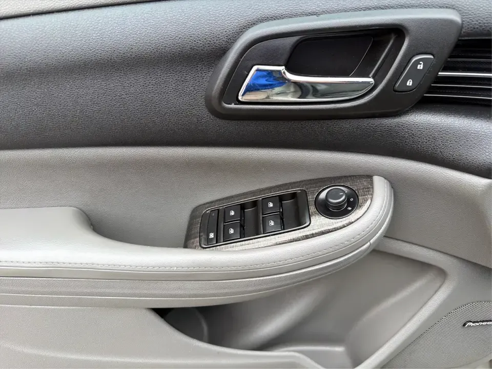 2015 Chevrolet Malibu 2LT (1G11D5SL1FF) with an ECOTEC 2.5L I-4 gasoline direct injection engine, 6-Speed Automatic transmission, located at 4508 South Dixie Dr, Moraine, OH, 45439, (937) 908-9800, 39.689976, -84.218452 - Set up for the daily commute, school drop-offs, and easy weekend getaways, this 2015 Chevrolet Malibu 2LT is the kind of comfortable midsize sedan that fits real life in the Miami Valley. With its smooth ride, practical cabin space, and commuter-friendly efficiency, it's a smart pick for drivers who - Photo#19