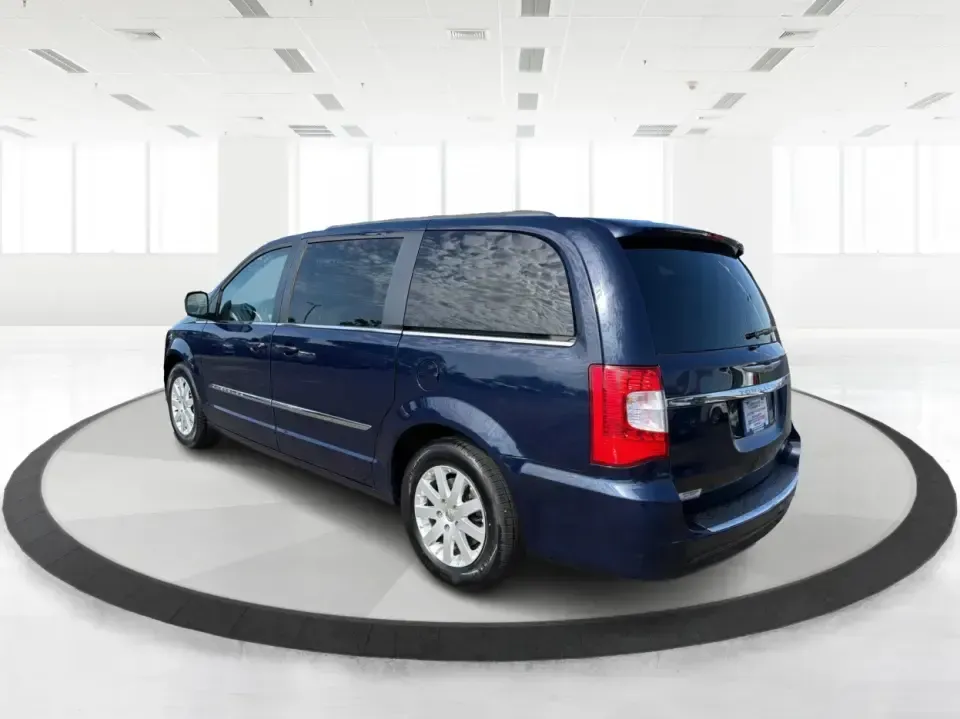 2015 Chrysler Town and Country Touring (2C4RC1BG1FR) with an 3.6L V-6 DOHC engine, 6-Speed Automatic transmission, located at 1951 S Dayton Lakeview Rd., New Carlisle, OH, 45344, (937) 908-9800, 39.890999, -84.050255 - Load up the kids, the snacks, and the luggage-this 2015 Chrysler Town and Country Touring is built for real life in New Carlisle, whether you're running daily school drop-offs, commuting toward Dayton, or packing up for a weekend road trip. Finished in eye-catching True Blue Pearlcoat, this family - Photo#4