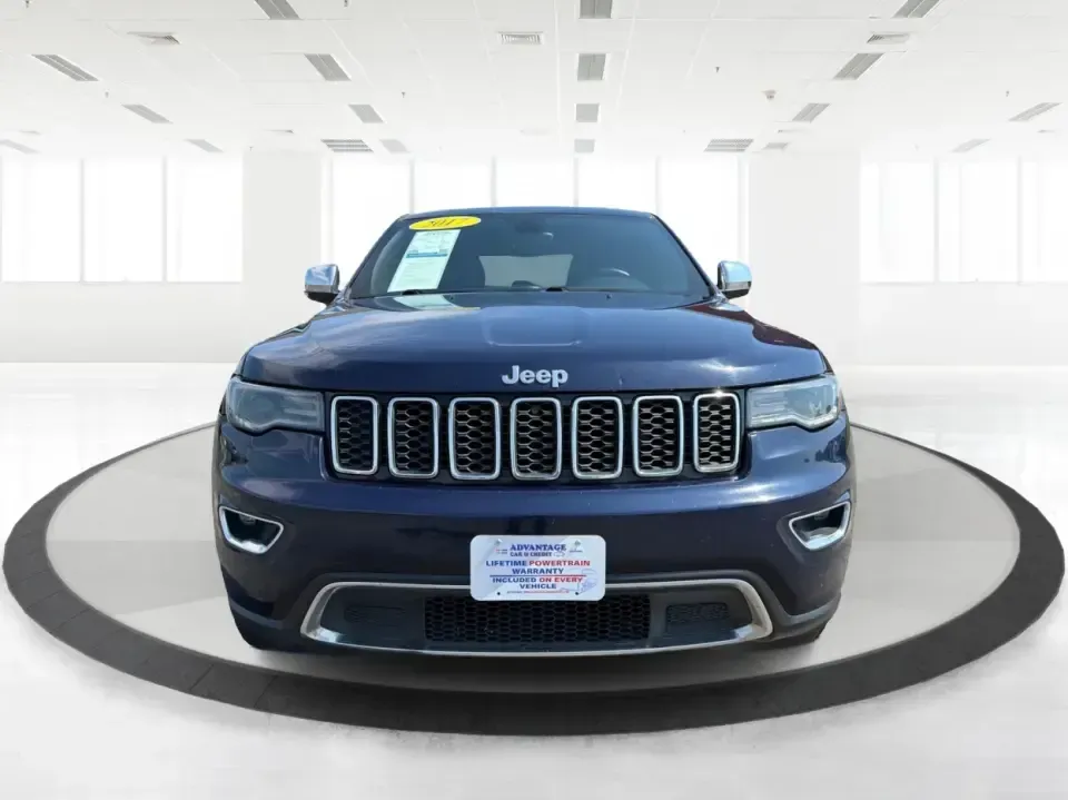 2017 Jeep Grand Cherokee Limited 4x2 (1C4RJEBG2HC) with an 3.6L V6 DOHC 24V engine, 8A transmission, located at 880 E. National Road, Vandalia, OH, 45377, (937) 908-9800, 39.891918, -84.183594 - Picture your next road trip starting in Vandalia-bags packed, playlists ready, and the comfort to make every mile feel easy. This 2017 Jeep Grand Cherokee Limited 4x2 is a smart fit for busy families, daily commuters heading toward Dayton, and weekend explorers who want SUV space and Jeep style with - Photo#7