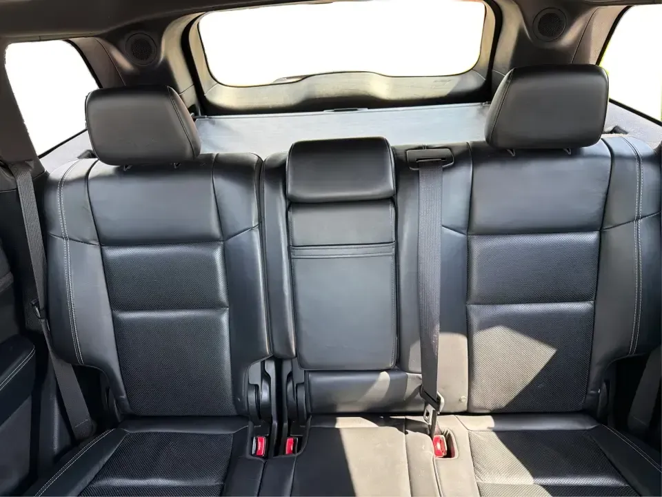 2017 Jeep Grand Cherokee Limited 4x2 (1C4RJEBG2HC) with an 3.6L V6 DOHC 24V engine, 8A transmission, located at 880 E. National Road, Vandalia, OH, 45377, (937) 908-9800, 39.891918, -84.183594 - Picture your next road trip starting in Vandalia-bags packed, playlists ready, and the comfort to make every mile feel easy. This 2017 Jeep Grand Cherokee Limited 4x2 is a smart fit for busy families, daily commuters heading toward Dayton, and weekend explorers who want SUV space and Jeep style with - Photo#14