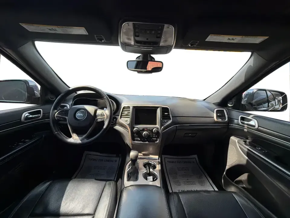 2017 Jeep Grand Cherokee Limited 4x2 (1C4RJEBG2HC) with an 3.6L V6 DOHC 24V engine, 8A transmission, located at 880 E. National Road, Vandalia, OH, 45377, (937) 908-9800, 39.891918, -84.183594 - Picture your next road trip starting in Vandalia-bags packed, playlists ready, and the comfort to make every mile feel easy. This 2017 Jeep Grand Cherokee Limited 4x2 is a smart fit for busy families, daily commuters heading toward Dayton, and weekend explorers who want SUV space and Jeep style with - Photo#21