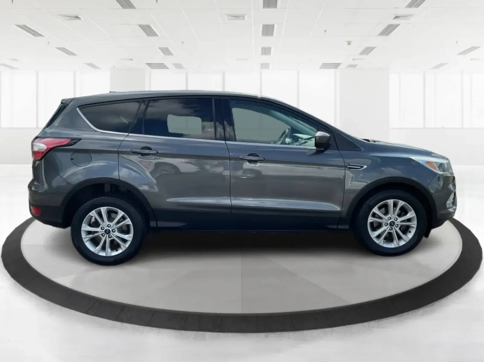 2017 Ford Escape SE (1FMCU0GD7HU) with an Other engine, located at 1099 N County Rd 25A , Troy, OH, 45373, (937) 908-9800, 40.057079, -84.212883 - **Experience Life on the Move with the 2017 Ford Escape SE at Advantage Car and Credit - Troy!**<br /> <br /> Are you ready to elevate your lifestyle with a versatile SUV that's perfect for family outings and weekend adventures? Look no further than the 2017 Ford Escape SE, available at Advantage Ca - Photo#1
