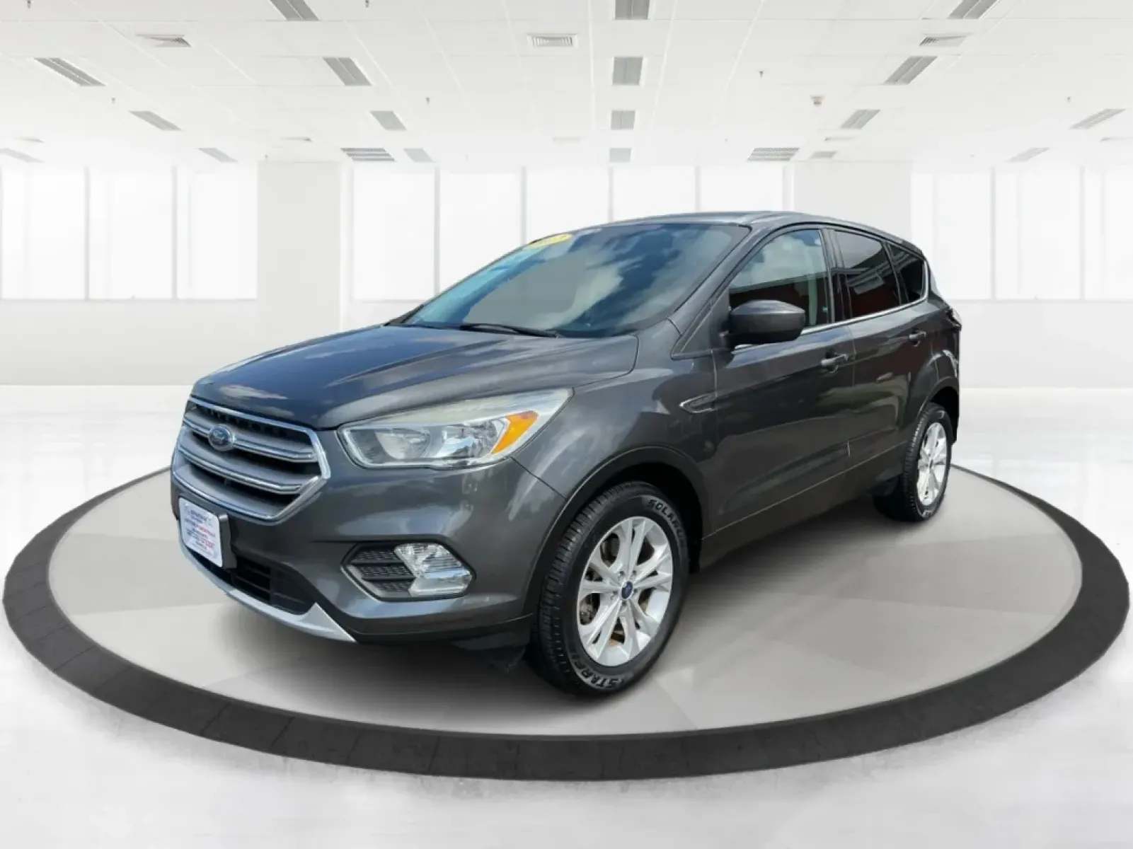 2017 Ford Escape SE (1FMCU0GD7HU) with an Other engine, located at 1099 N County Rd 25A , Troy, OH, 45373, (937) 908-9800, 40.057079, -84.212883 - **Experience Life on the Move with the 2017 Ford Escape SE at Advantage Car and Credit - Troy!**<br /> <br /> Are you ready to elevate your lifestyle with a versatile SUV that's perfect for family outings and weekend adventures? Look no further than the 2017 Ford Escape SE, available at Advantage Ca - Photo#8