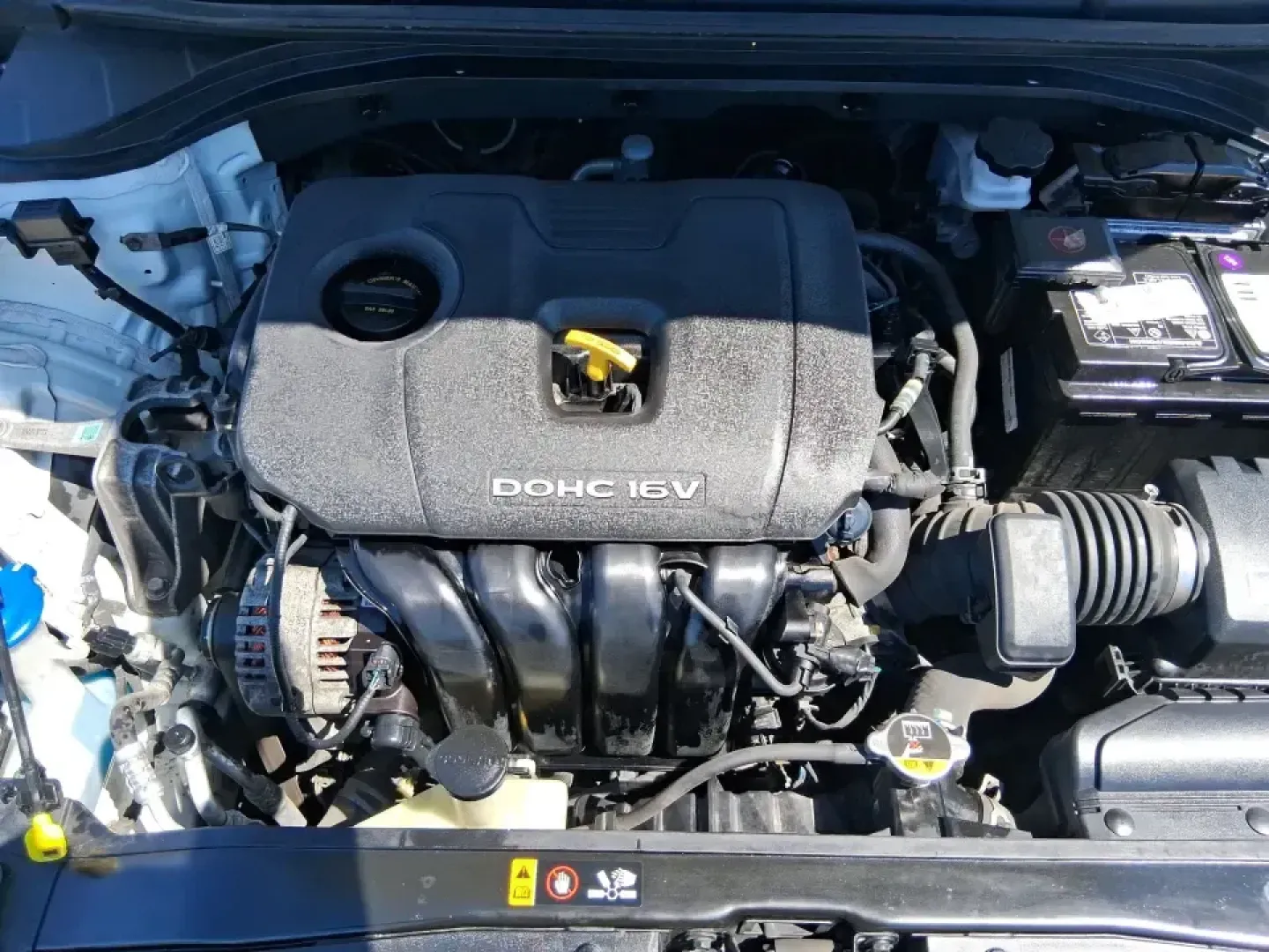 2017 Hyundai Elantra Limited (5NPD84LF7HH) with an 1.8L L4 DOHC 16V engine, 6A transmission, located at 880 E. National Road, Vandalia, OH, 45377, (937) 908-9800, 39.891918, -84.183594 - If your week is packed with commutes up I75, school drop-offs, and quick errands between Vandalia and Dayton, this 2017 Hyundai Elantra SE is the kind of practical, comfortable sedan that fits real life-easy to park, efficient for daily driving, and roomy enough for groceries, gear, or a couple of c- Photo#11