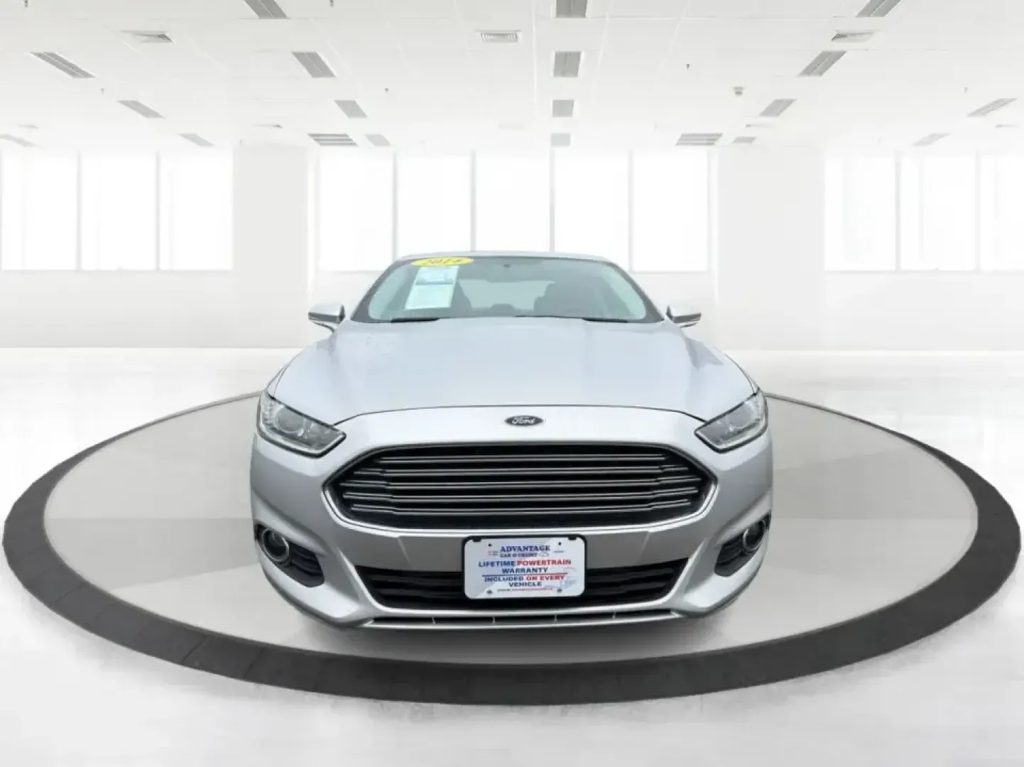 2014 Ford Fusion SE (3FA6P0H90ER) with an 2.0L L4 DOHC 16V engine, located at 1951 S Dayton Lakeview Rd., New Carlisle, OH, 45344, (937) 908-9800, 39.890999, -84.050255 - Picture your next week: smooth commutes down I70, quick errands to Kroger, and a comfortable weekend drive to Dayton or Springfield-without driving something that feels bare-bones. This 2014 Ford Fusion SE in Ingot Silver Metallic fits real life in New Carlisle, Ohio, with the kind of practical comf- Photo#7