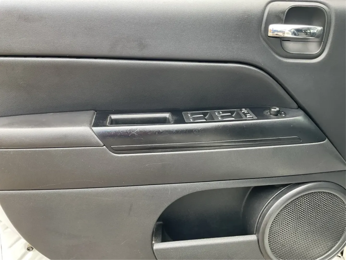 2017 Jeep Patriot Sport FWD (1C4NJPBA4HD) with an Other engine, located at 8750 N County Rd 25A, Piqua, OH, 45356, (937) 908-9800, 40.164391, -84.232513 - Are you ready to elevate your adventures with a versatile SUV that suits both your daily commute and weekend getaways? Look no further than this stunning **2017 Jeep Patriot Sport FWD**, available at **Advantage Car and Credit**, your premier **Buy Here Pay Here dealership** located at **1184 Kauffm - Photo#17