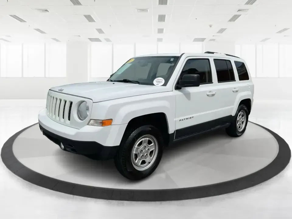 2017 Jeep Patriot Sport FWD (1C4NJPBA4HD) with an 2.0L L4 DOHC 16V engine, Continuously Variable Transmission (CVT) transmission, located at 4508 South Dixie Dr, Moraine, OH, 45439, (937) 908-9800, 39.689976, -84.218452 - Are you ready to elevate your adventures with a versatile SUV that suits both your daily commute and weekend getaways? Look no further than this stunning **2017 Jeep Patriot Sport FWD**, available at **Advantage Car and Credit**, your premier **Buy Here Pay Here dealership** located at **1184 Kauffm - Photo#8