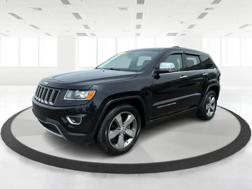 2015 Jeep Grand Cherokee Limited (1C4RJEBG4FC) with an 3.6L V6 DOHC 24V engine, 8-Speed Automatic transmission, located at 880 E. National Road, Vandalia, OH, 45377, (937) 908-9800, 39.891918, -84.183594 - Picture your next weekend: loading up the family for a day at Carillon Historical Park, cruising down I675 with the A/C keeping everyone comfortable, then heading out toward Eastwood MetroPark with plenty of cargo space for chairs, coolers, and gear. This 2015 Jeep Grand Cherokee Limited is the kind - Photo#8