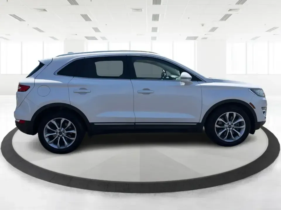 2015 Lincoln MKC AWD (5LMTJ2AH4FU) with an 2.3L L4 DOHC 16V engine, 6-Speed Automatic transmission, located at 1230 East Main St, Xenia, OH, 45385, (937) 908-9800, 39.688026, -83.910172 - Upgrade your everyday drive with a compact luxury SUV that fits real life-comfortable for long commutes up and down US-35, confident for snowy Ohio mornings, and polished enough for date night in downtown Xenia or a weekend escape to John Bryan State Park. This **2015 Lincoln MKC Base** in **White**- Photo#1
