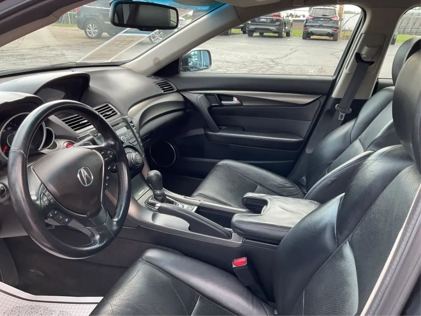 2012 Acura TL 3.5 (19UUA8F50CA) with an 3.5L V-6 variable valve control engine, located at 1099 N County Rd 25A , Troy, OH, 45373, (937) 908-9800, 40.057079, -84.212883 - **Elevate Your Driving Experience with the 2012 Acura TL Perfect for Every Journey!**<br /> <br /> If you're looking for a stunning sedan that effortlessly blends luxury, comfort, and performance, look no further than this 2012 Acura TL, available now at Advantage Car and Credit in Troy, OH. This v - Photo#9