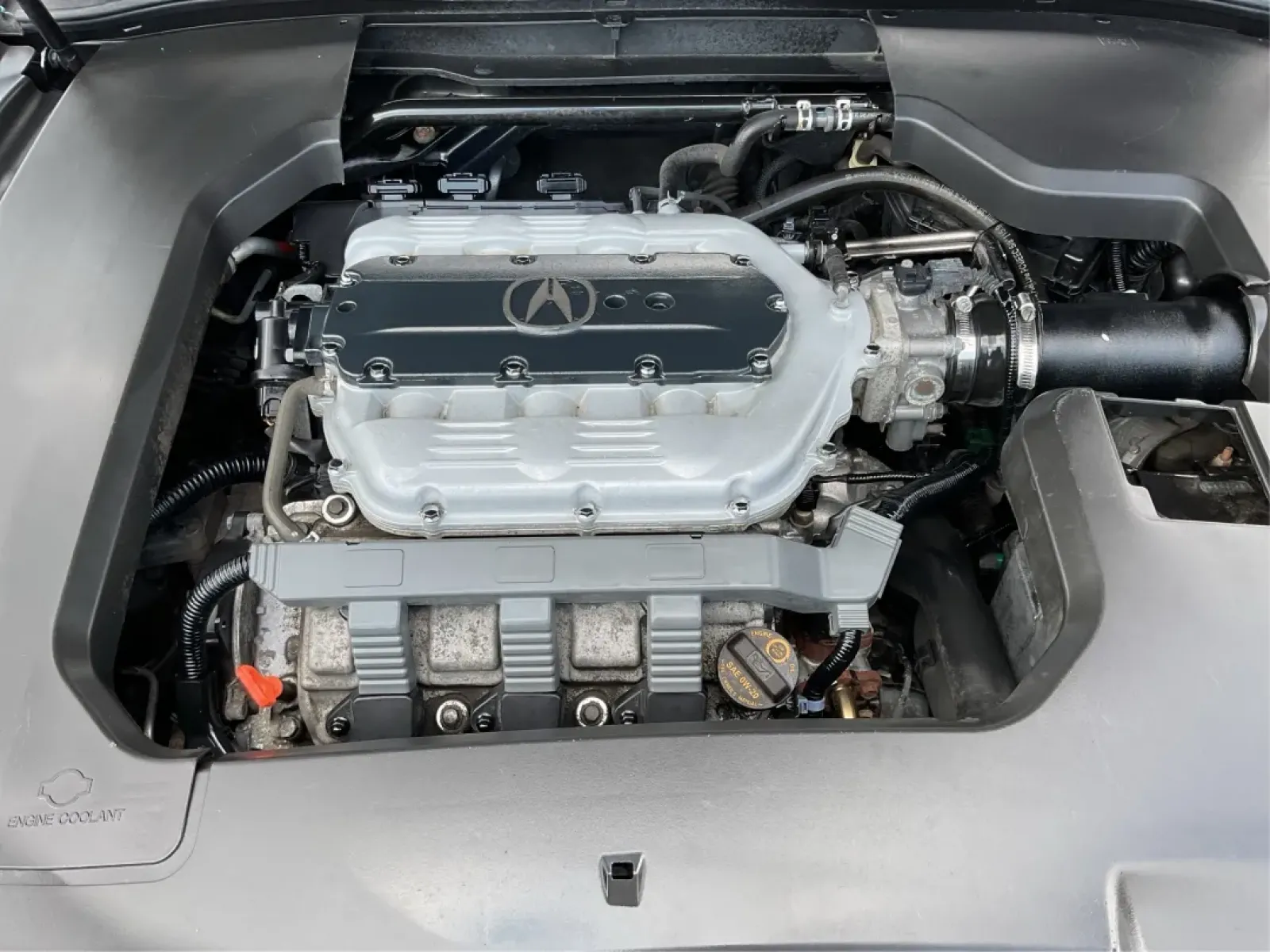 2012 Acura TL 3.5 (19UUA8F50CA) with an 3.5L V-6 variable valve control engine, located at 1099 N County Rd 25A , Troy, OH, 45373, (937) 908-9800, 40.057079, -84.212883 - **Elevate Your Driving Experience with the 2012 Acura TL Perfect for Every Journey!**<br /> <br /> If you're looking for a stunning sedan that effortlessly blends luxury, comfort, and performance, look no further than this 2012 Acura TL, available now at Advantage Car and Credit in Troy, OH. This v - Photo#11