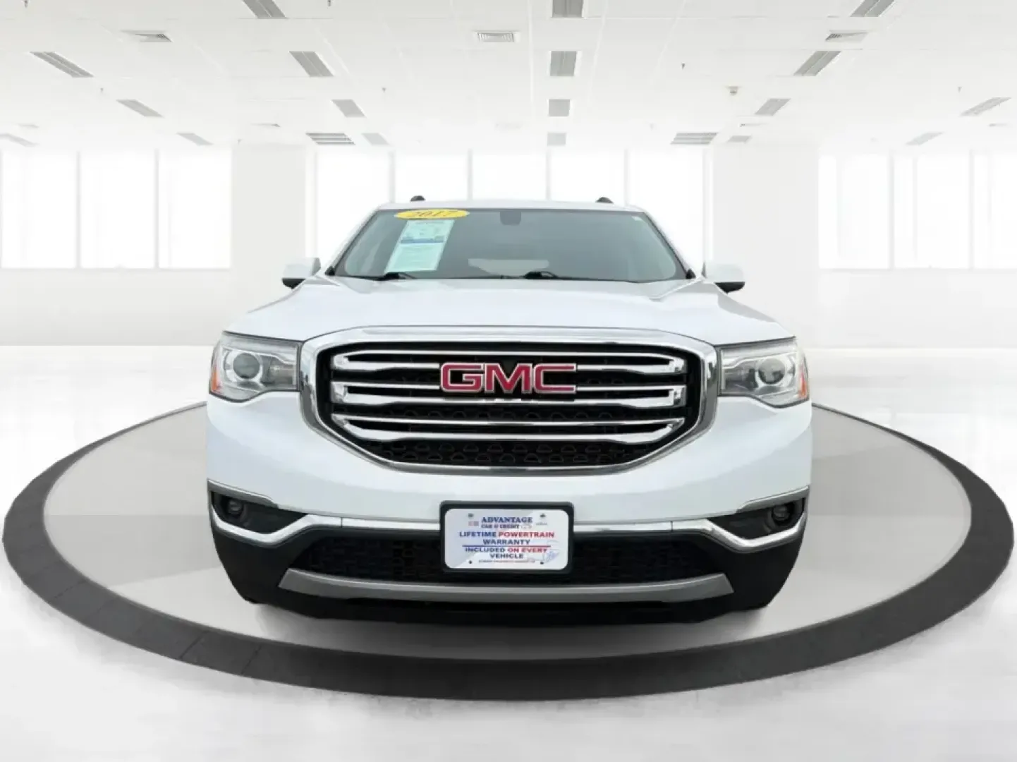 2017 GMC Acadia SLE-2 (1GKKNSLS1HZ) with an 2.5L L4 DOHC 16V engine, 6A transmission, located at 4508 South Dixie Dr, Moraine, OH, 45439, (937) 908-9800, 39.689976, -84.218452 - Ready for a busy family week in Troy and a weekend escape to Hocking Hills? This 2017 GMC Acadia SLE-2 is the kind of midsize SUV that fits real life-school drop-offs, grocery runs, long commutes down I-75, and road trips with friends-while giving you the confidence of available traction and the pra- Photo#7