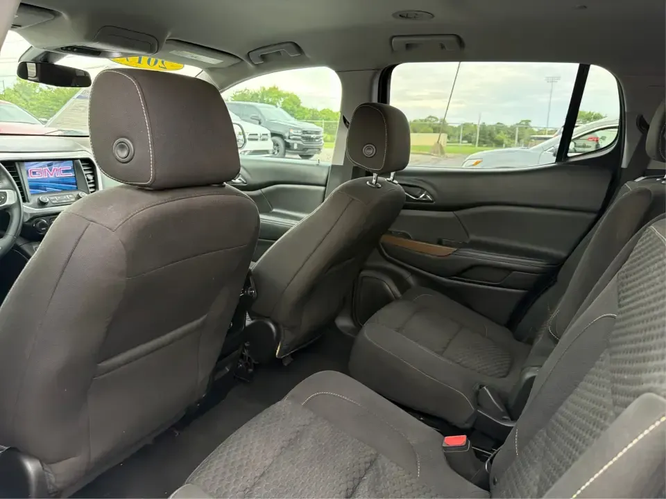 2017 GMC Acadia SLE-2 (1GKKNSLS1HZ) with an 2.5L L4 DOHC 16V engine, 6A transmission, located at 1099 N County Rd 25A , Troy, OH, 45373, (937) 908-9800, 40.057079, -84.212883 - Ready for a busy family week in Troy and a weekend escape to Hocking Hills? This 2017 GMC Acadia SLE-2 is the kind of midsize SUV that fits real life-school drop-offs, grocery runs, long commutes down I-75, and road trips with friends-while giving you the confidence of available traction and the pra - Photo#10