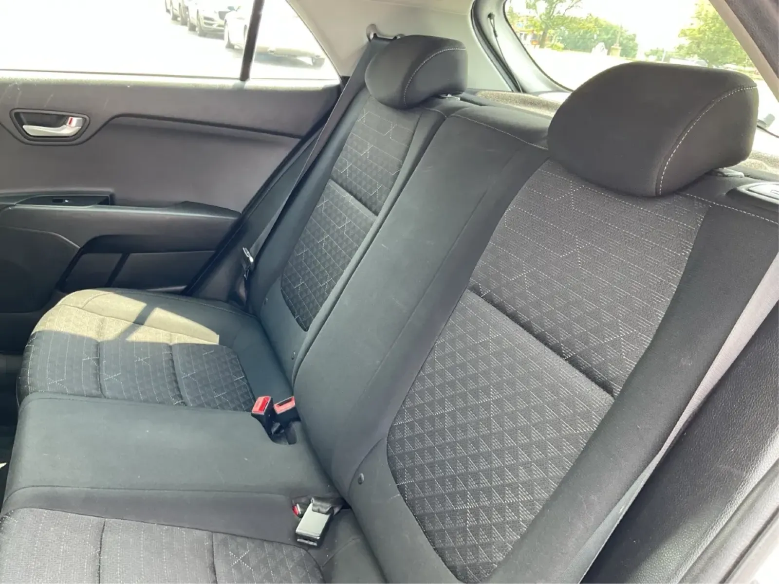 2019 Kia Rio 5-Door S (3KPA25AB6KE) with an Gamma 1.6L I-4 gasoline direct injection engine, located at 1099 N County Rd 25A , Troy, OH, 45373, (937) 908-9800, 40.057079, -84.212883 - Discover the perfect blend of style, efficiency, and affordability with this 2019 Kia Rio 5-Door from Advantage Car and Credit in Troy, OH. This hatchback is not just a car; it's a lifestyle ally, ideal for budget-conscious buyers and growing families alike. With its compact design and versatile car - Photo#10