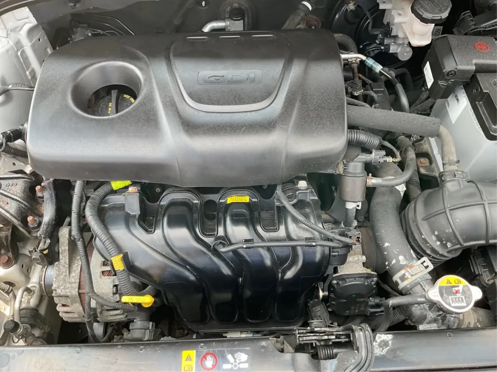 2019 Kia Rio 5-Door S (3KPA25AB6KE) with an Gamma 1.6L I-4 gasoline direct injection engine, located at 1099 N County Rd 25A , Troy, OH, 45373, (937) 908-9800, 40.057079, -84.212883 - Discover the perfect blend of style, efficiency, and affordability with this 2019 Kia Rio 5-Door from Advantage Car and Credit in Troy, OH. This hatchback is not just a car; it's a lifestyle ally, ideal for budget-conscious buyers and growing families alike. With its compact design and versatile car - Photo#11