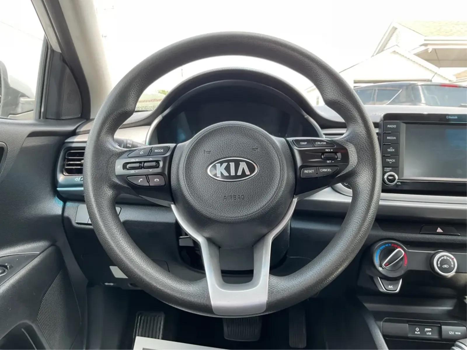 2019 Kia Rio 5-Door S (3KPA25AB6KE) with an Gamma 1.6L I-4 gasoline direct injection engine, located at 1099 N County Rd 25A , Troy, OH, 45373, (937) 908-9800, 40.057079, -84.212883 - Discover the perfect blend of style, efficiency, and affordability with this 2019 Kia Rio 5-Door from Advantage Car and Credit in Troy, OH. This hatchback is not just a car; it's a lifestyle ally, ideal for budget-conscious buyers and growing families alike. With its compact design and versatile car - Photo#16