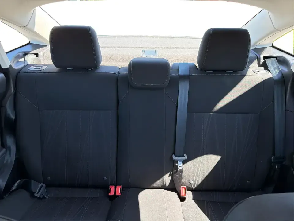 2018 Ford Focus SE (1FADP3F22JL) with an 2.0L L4 DOHC 16V engine, Automatic transmission, located at 4508 South Dixie Dr, Moraine, OH, 45439, (937) 908-9800, 39.689976, -84.218452 - Need a smart, efficient sedan for daily commutes down South Dixie Drive, quick runs to the Moraine Walmart area, or a reliable ride for work in Dayton and back? This 2018 Ford Focus SE is built for real life-easy to park, comfortable for longer drives, and fuel-friendly for the weekly grind. Finishe - Photo#14