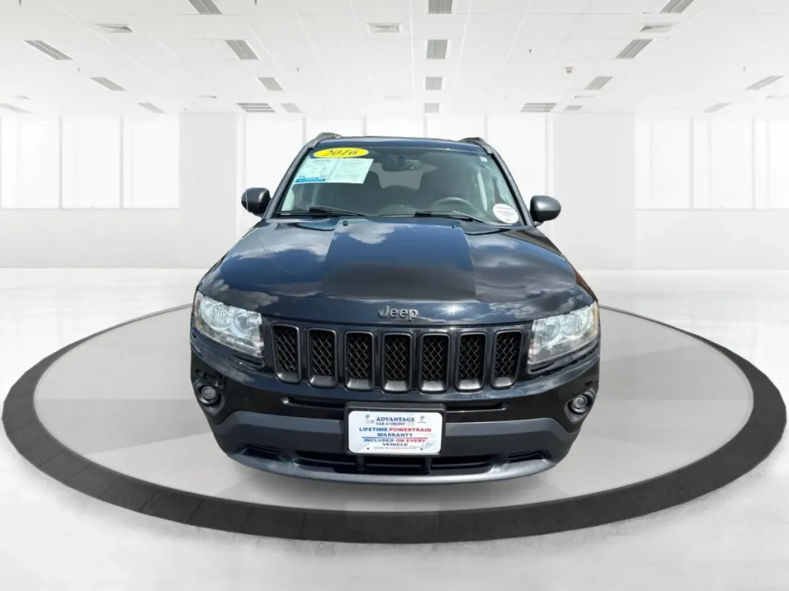 2016 Jeep Compass Sport (1C4NJDBB5GD) with an 2.4L I-4 DOHC engine, located at 1099 N County Rd 25A , Troy, OH, 45373, (937) 908-9800, 40.057079, -84.212883 - **Adventure Awaits with this 2016 Jeep Compass Sport Perfect for Weekend Getaways!**<br /> <br /> Are you looking for a vehicle that combines style, functionality, and reliability for your next adventure? Look no further than this 2016 Jeep Compass Sport, available now at Advantage Car and Credit i - Photo#7