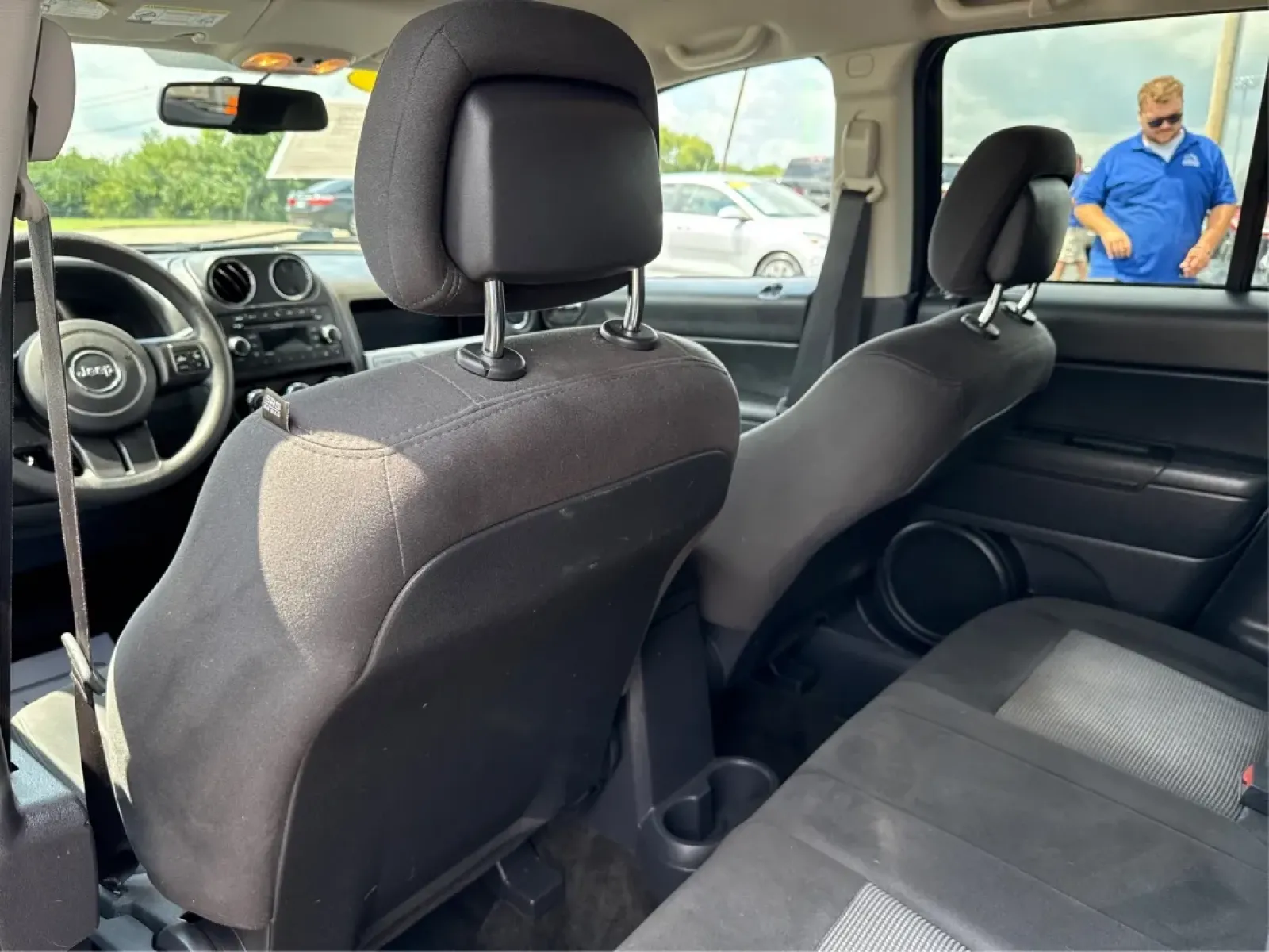 2016 Jeep Compass Sport (1C4NJDBB5GD) with an 2.4L I-4 DOHC engine, located at 1099 N County Rd 25A , Troy, OH, 45373, (937) 908-9800, 40.057079, -84.212883 - **Adventure Awaits with this 2016 Jeep Compass Sport Perfect for Weekend Getaways!**<br /> <br /> Are you looking for a vehicle that combines style, functionality, and reliability for your next adventure? Look no further than this 2016 Jeep Compass Sport, available now at Advantage Car and Credit i - Photo#10