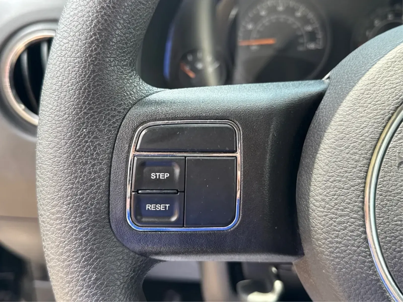 2016 Jeep Compass Sport (1C4NJDBB5GD) with an 2.4L I-4 DOHC engine, located at 1099 N County Rd 25A , Troy, OH, 45373, (937) 908-9800, 40.057079, -84.212883 - **Adventure Awaits with this 2016 Jeep Compass Sport Perfect for Weekend Getaways!**<br /> <br /> Are you looking for a vehicle that combines style, functionality, and reliability for your next adventure? Look no further than this 2016 Jeep Compass Sport, available now at Advantage Car and Credit i - Photo#16
