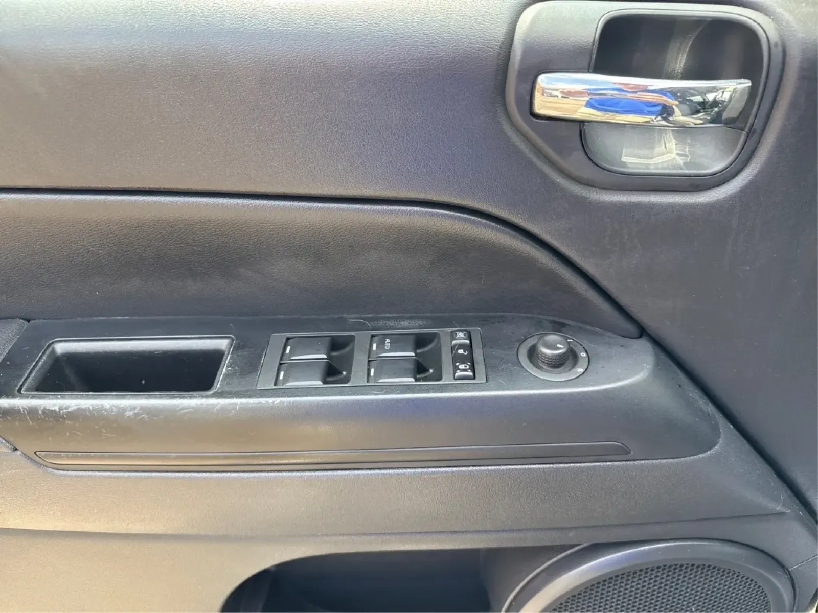 2016 Jeep Compass Sport (1C4NJDBB5GD) with an 2.4L I-4 DOHC engine, located at 1099 N County Rd 25A , Troy, OH, 45373, (937) 908-9800, 40.057079, -84.212883 - **Adventure Awaits with this 2016 Jeep Compass Sport Perfect for Weekend Getaways!**<br /> <br /> Are you looking for a vehicle that combines style, functionality, and reliability for your next adventure? Look no further than this 2016 Jeep Compass Sport, available now at Advantage Car and Credit i - Photo#19