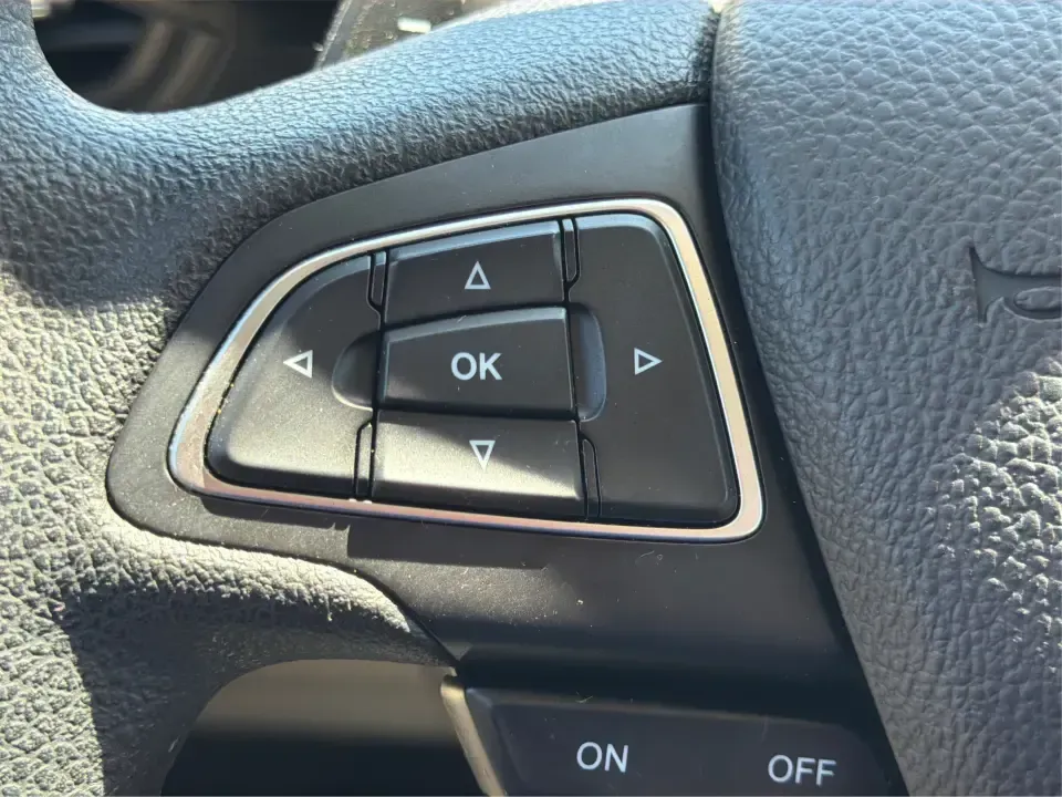 2017 Ford Escape SE (1FMCU0GD2HU) with an 1.5L L4 DOHC 16V engine, 6A transmission, located at 880 E. National Road, Vandalia, OH, 45377, (937) 908-9800, 39.891918, -84.183594 - Picture your next week in Vandalia: weekday commutes down E. National Road and I75, school drop-offs, quick grocery runs near the Dayton International Airport area, and a weekend escape to Taylorsville MetroPark or a day out at the Montgomery County Fairgrounds. This 2017 Ford Escape SE is built for - Photo#16