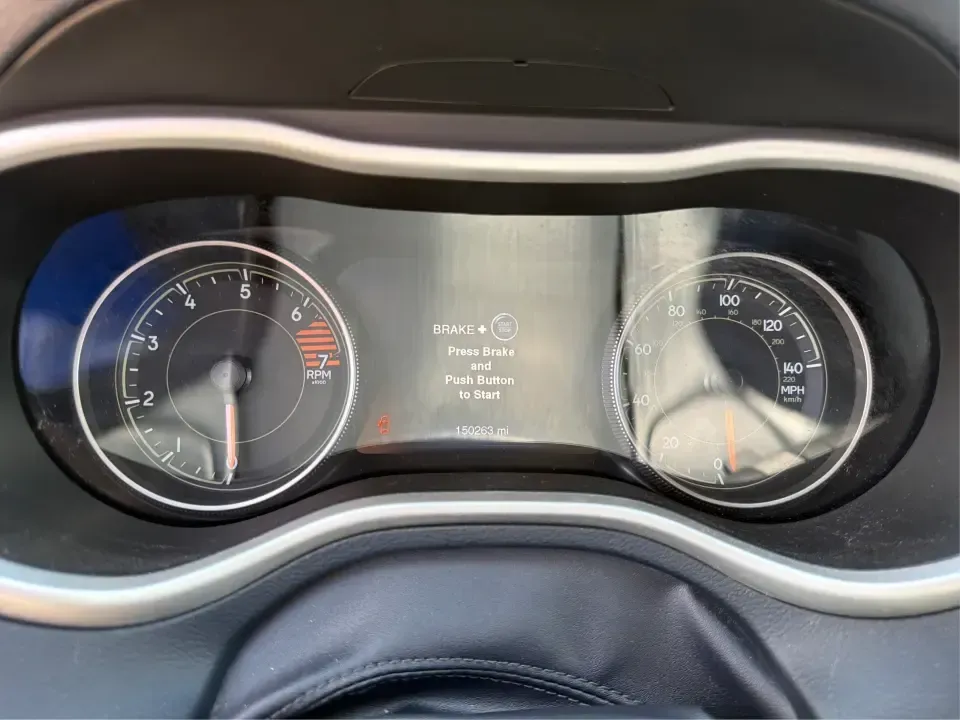 2016 Jeep Cherokee Limited 4WD (1C4PJMDB9GW) with an 2.4L L4 DOHC 16V engine, 9A transmission, located at 1099 N County Rd 25A , Troy, OH, 45373, (937) 908-9800, 40.057079, -84.212883 - Picture your next weekend: loading up the family for a quick trip to Charleston Falls Preserve, cruising out toward Taylorsville MetroPark, or taking the scenic backroads around Troy with confident four-wheel-drive capability and premium comfort. This 2016 Jeep Cherokee Limited 4WD in standout True- Photo#15
