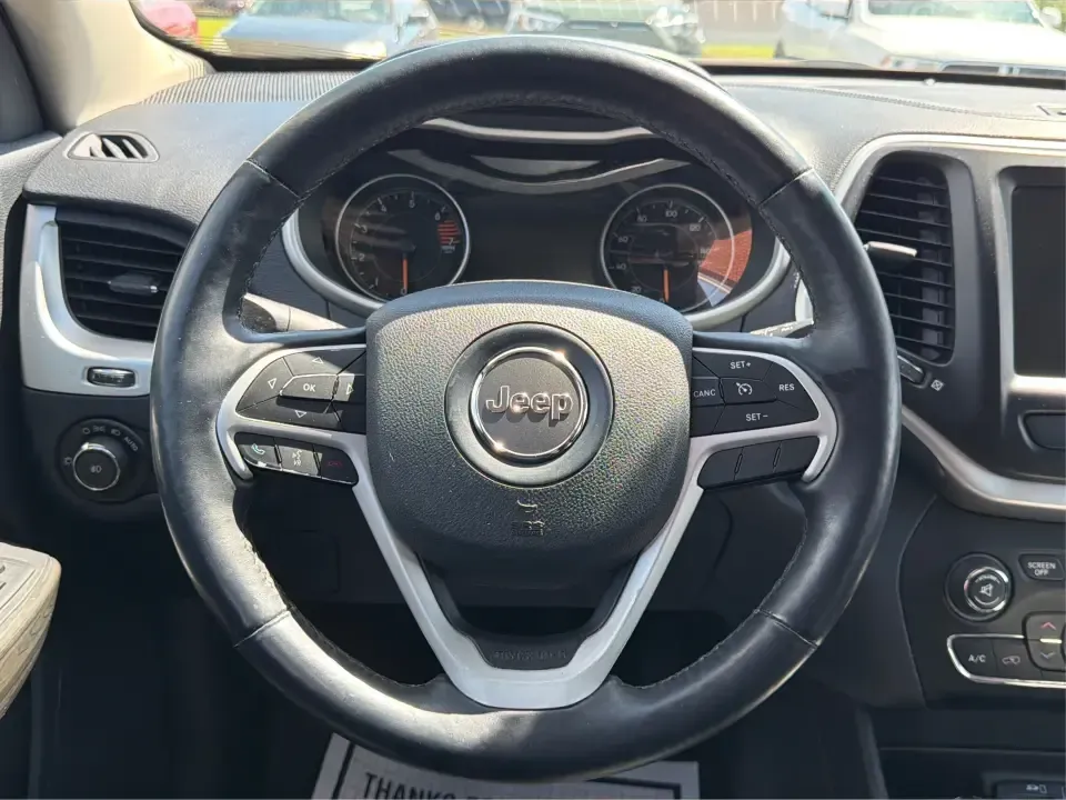 2016 Jeep Cherokee Limited 4WD (1C4PJMDB9GW) with an 2.4L L4 DOHC 16V engine, 9A transmission, located at 1099 N County Rd 25A , Troy, OH, 45373, (937) 908-9800, 40.057079, -84.212883 - Picture your next weekend: loading up the family for a quick trip to Charleston Falls Preserve, cruising out toward Taylorsville MetroPark, or taking the scenic backroads around Troy with confident four-wheel-drive capability and premium comfort. This 2016 Jeep Cherokee Limited 4WD in standout True- Photo#16
