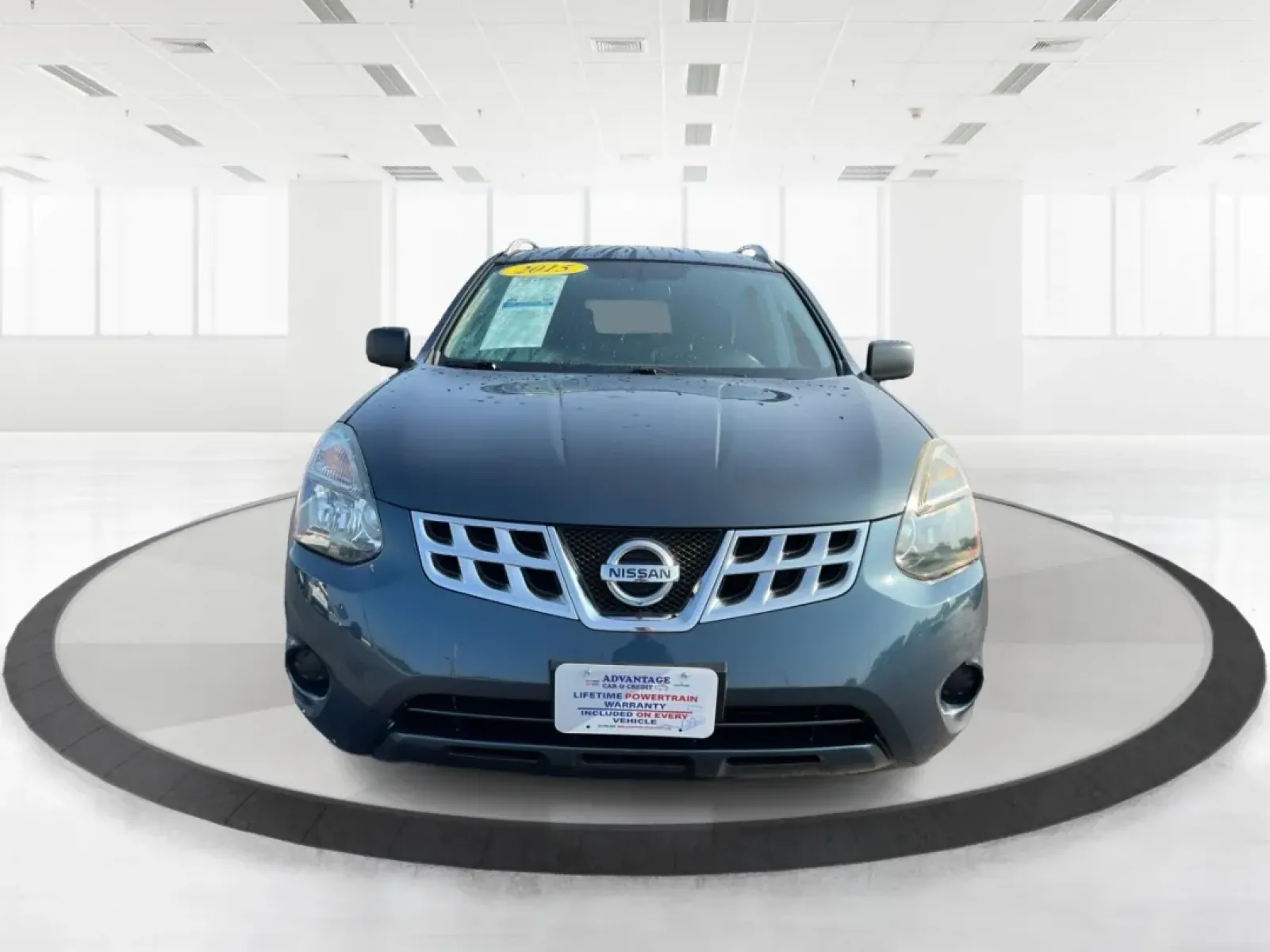 2015 Nissan Rogue S (JN8AS5MV3FW) with an 2.5L I-4 DOHC engine, located at 1099 N County Rd 25A , Troy, OH, 45373, (937) 908-9800, 40.057079, -84.212883 - **Adventure Awaits with the 2015 Nissan Rogue at Advantage Car and Credit - Troy!**<br /> <br /> Are you ready to take your family adventures to the next level? The 2015 Nissan Rogue, available now at Advantage Car and Credit in Troy, OH, is the perfect companion for growing families, long commutes, - Photo#7
