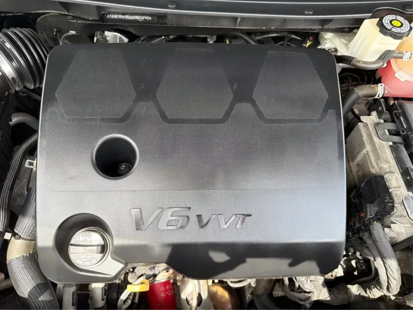 2019 Chevrolet Traverse 3LT (1GNERHKW6KJ) with an 3.6L V-6 gasoline direct injection engine, 9A transmission, located at 1230 East Main St, Xenia, OH, 45385, (937) 908-9800, 39.688026, -83.910172 - Load up the kids, the groceries, and the gear-then head from weekday school drop-offs to weekend road trips without feeling cramped. This 2019 Chevrolet Traverse 3LT is built for real life in Xenia, with three-row flexibility, confident V6 power, and the kind of comfort features that make long drive - Photo#11