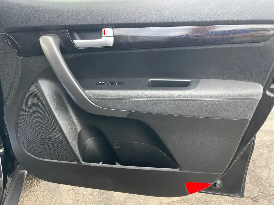 2015 Kia Sorento LX (5XYKT3A60FG) with an 2.4L I-4 gasoline direct injection engine, 6-Speed Automatic transmission, located at 401 Woodman Dr, Riverside, OH, 45431, (937) 908-9800, 39.760899, -84.123421 - ### Discover Adventure with the 2015 Kia Sorento LX - Your Perfect Family SUV!<br /> <br /> Are you seeking the ideal vehicle for weekend getaways or daily commutes? Look no further! The 2015 Kia Sorento LX is the perfect SUV for growing families and adventure-seekers alike. With its spacious interi - Photo#20