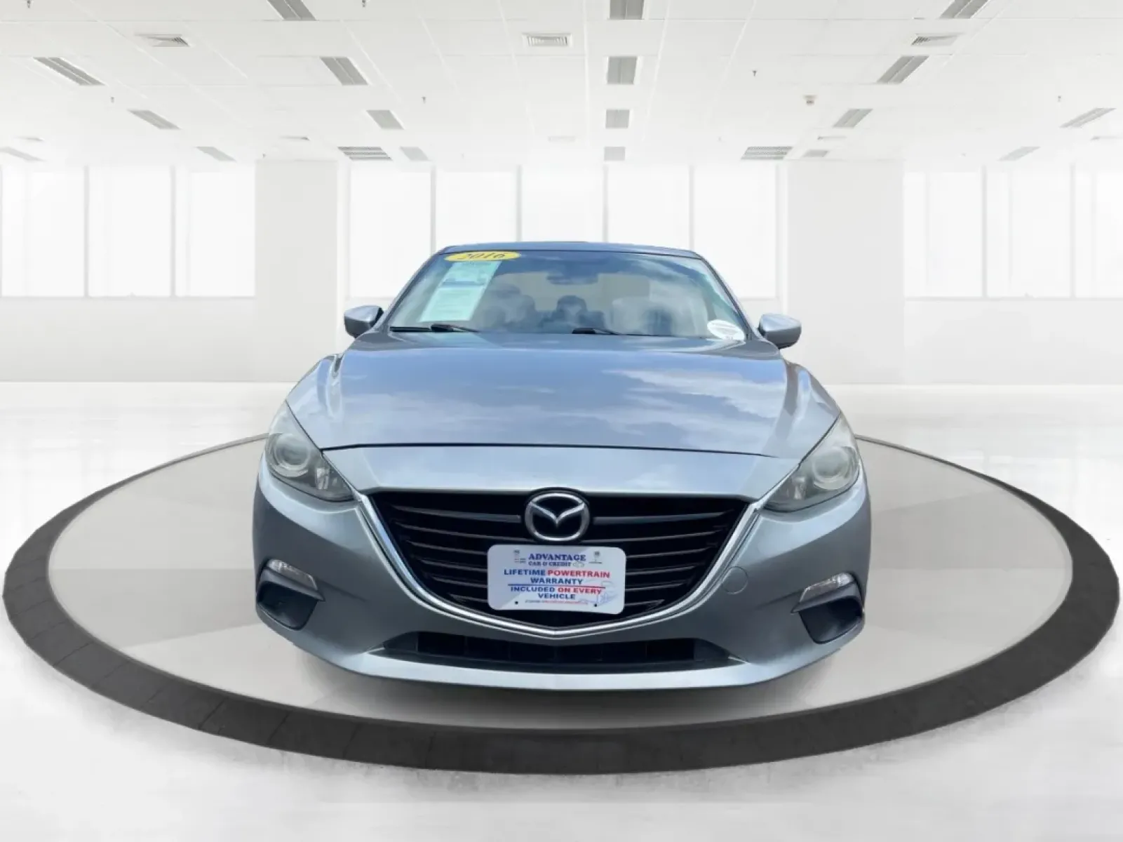 2016 Mazda Mazda3 i Sport (JM1BM1U73G1) with an SKYACTIV-G 2L I-4 gasoline direct injection engine, located at 1184 Kauffman Ave, Fairborn, OH, 45324, (937) 908-9800, 39.807072, -84.030914 - Experience a new level of driving with the 2016 Mazda3 i Sport, available now at Advantage Car and Credit in Fairborn, OH. This stylish sedan is more than just a mode of transportation; it's your perfect companion for everything from daily commutes to weekend road trips. With an impressive fuel-effi - Photo#5