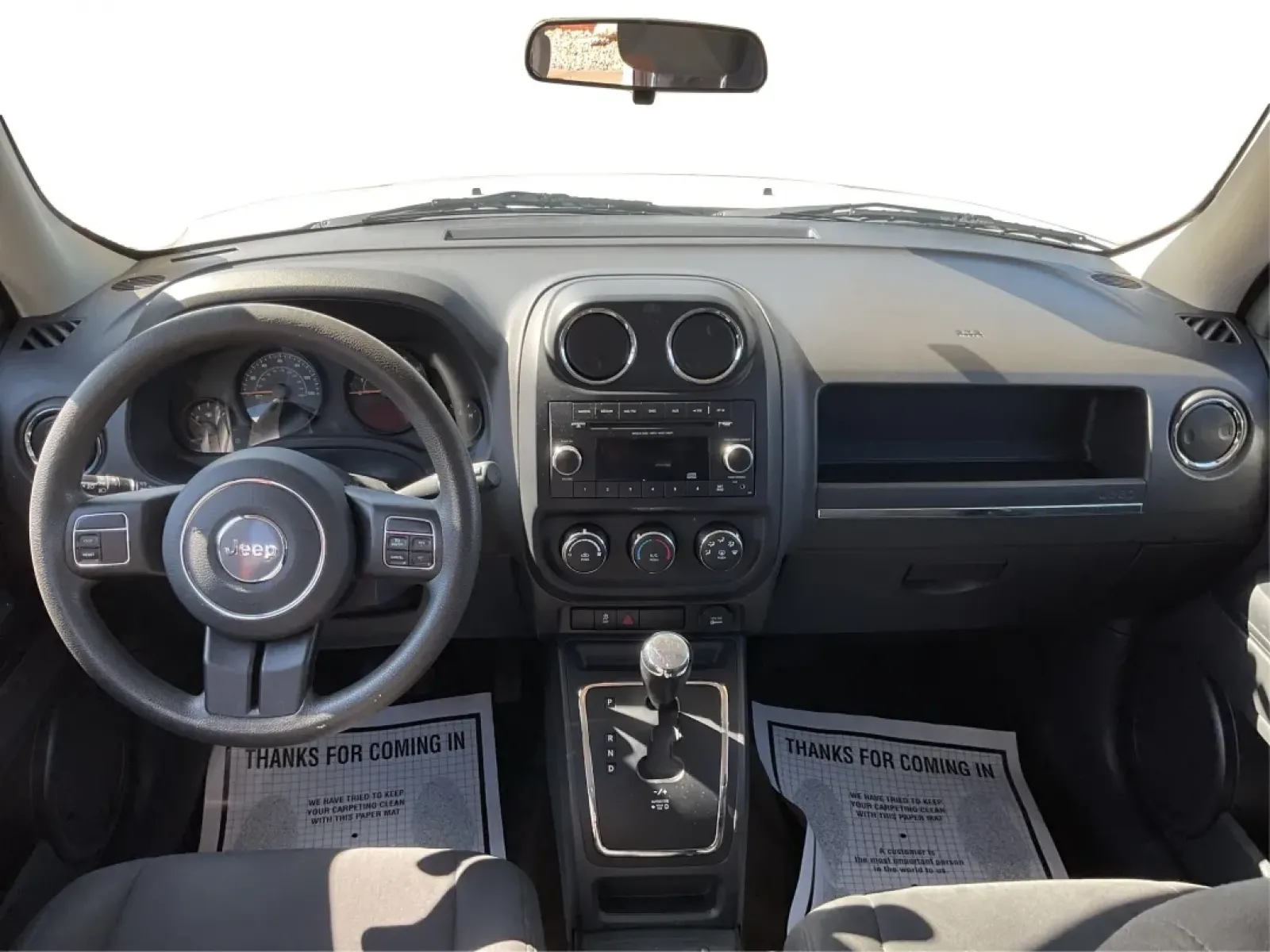 2015 Jeep Patriot Altitude Edition (1C4NJPBA1FD) with an 2L I-4 DOHC engine, located at 880 E. National Road, Vandalia, OH, 45377, (937) 908-9800, 39.891918, -84.183594 - Are you ready to elevate your adventures and embrace a life filled with excitement? If you're a weekend wanderer or a growing family looking for a reliable SUV, the 2015 Jeep Patriot Altitude Edition at Advantage Car and Credit is here to meet your needs. With its spacious interior, rugged design, a - Photo#17