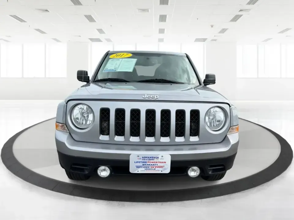 2017 Jeep Patriot Latitude 4x4 (1C4NJRFB2HD) with an 2.4L I-4 DOHC engine, located at 880 E. National Road, Vandalia, OH, 45377, (937) 908-9800, 39.891918, -84.183594 - Weekend trailheads, snowy school drop-offs, and everyday commutes around the Miami Valley all ask for the same thing: a compact SUV that's easy to live with and ready when the weather turns. This 2017 Jeep Patriot Latitude 4x4 in Billet Silver Metallic Clearcoat fits that lifestyle with Jeep capabil- Photo#7