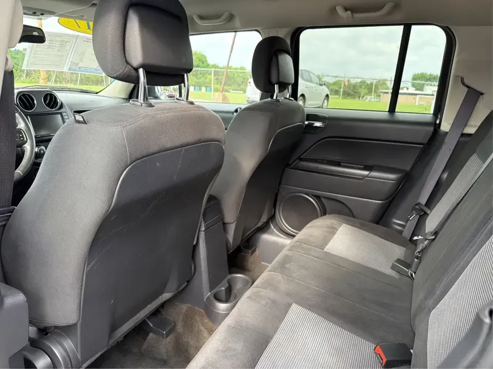2017 Jeep Patriot Latitude 4x4 (1C4NJRFB2HD) with an 2.4L I-4 DOHC engine, located at 880 E. National Road, Vandalia, OH, 45377, (937) 908-9800, 39.891918, -84.183594 - Weekend trailheads, snowy school drop-offs, and everyday commutes around the Miami Valley all ask for the same thing: a compact SUV that's easy to live with and ready when the weather turns. This 2017 Jeep Patriot Latitude 4x4 in Billet Silver Metallic Clearcoat fits that lifestyle with Jeep capabil- Photo#10