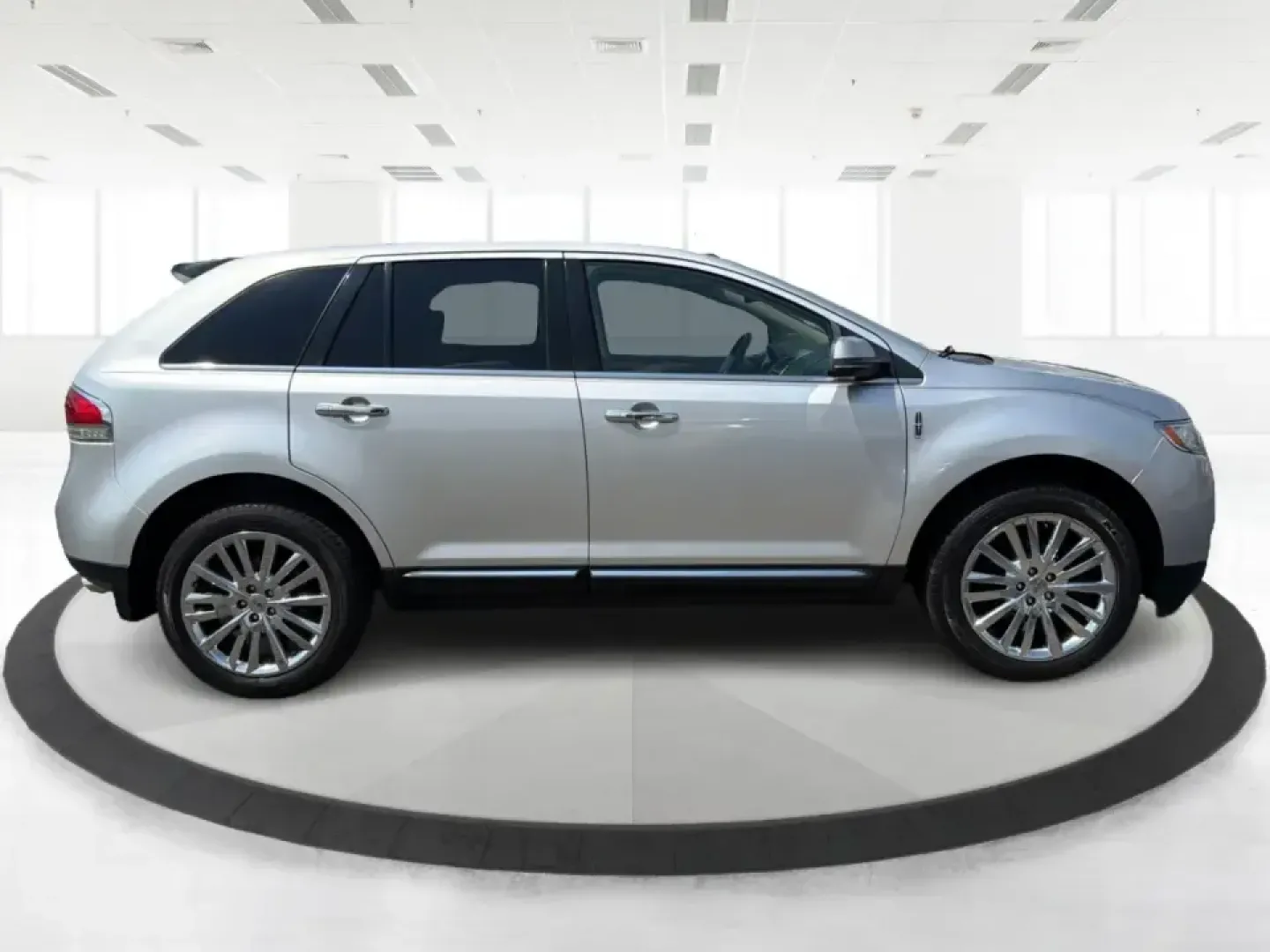 2012 Lincoln MKX Base (2LMDJ8JK1CB) with an 3.7L V6 DOHC 24V engine, 6-Speed Automatic transmission, located at 401 Woodman Dr, Riverside, OH, 45431, (937) 908-9800, 39.760899, -84.123421 - Need a comfortable, confident SUV for daily commuting to Wright-Patterson AFB, school drop-offs in Beavercreek, and weekend runs to The Greene or Carillon Historical Park? This 2012 Lincoln MKX Base in classic Silver delivers the kind of quiet ride, upscale comfort, and V6 power that makes errands f- Photo#1