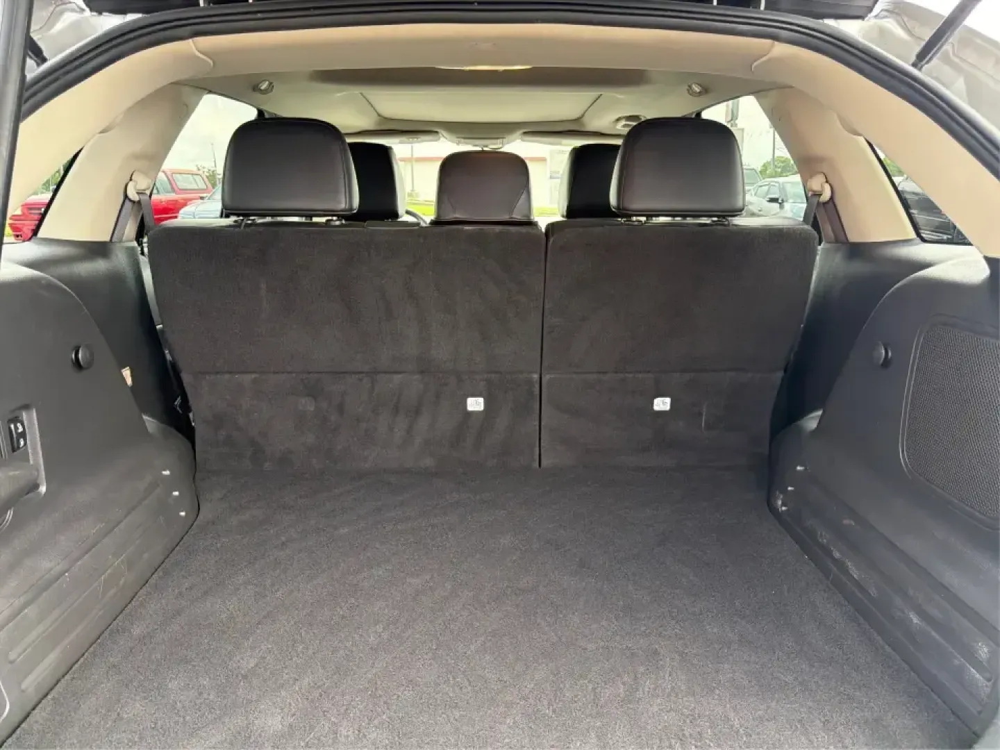 2012 Lincoln MKX Base (2LMDJ8JK1CB) with an 3.7L V6 DOHC 24V engine, 6-Speed Automatic transmission, located at 401 Woodman Dr, Riverside, OH, 45431, (937) 908-9800, 39.760899, -84.123421 - Need a comfortable, confident SUV for daily commuting to Wright-Patterson AFB, school drop-offs in Beavercreek, and weekend runs to The Greene or Carillon Historical Park? This 2012 Lincoln MKX Base in classic Silver delivers the kind of quiet ride, upscale comfort, and V6 power that makes errands f- Photo#11