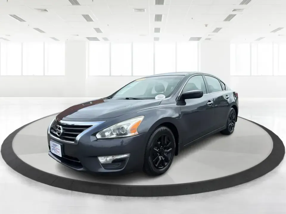 2013 Nissan Altima 2.5 S (1N4AL3AP8DC) with an 2.5L L4 DOHC 16V engine, located at 401 Woodman Dr, Riverside, OH, 45431, (937) 908-9800, 39.760899, -84.123421 - Need a smart, comfortable commuter that can also handle weekend plans without draining your budget? This **2013 Nissan Altima 2.5 S** in **Metallic Slate** is a practical sedan for Riverside-area drivers who want a smooth daily drive to work, easy errands around town, and solid highway mileage for r- Photo#8